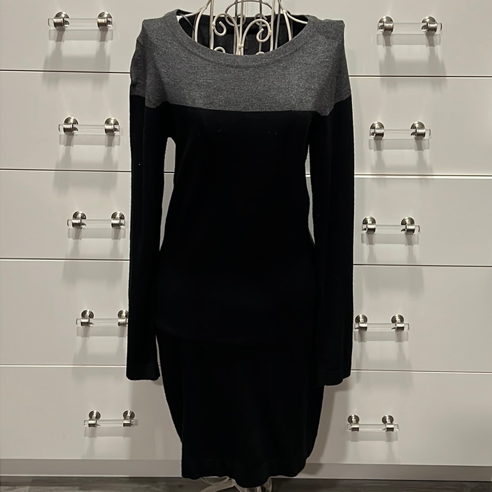 Tart Gray and Black Long-sleeve Sweater Dress, size S
